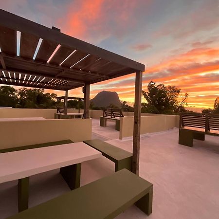 Loukaz -Entire Rental Units W Panoramic Rooftop Coteau Raffin Εξωτερικό φωτογραφία