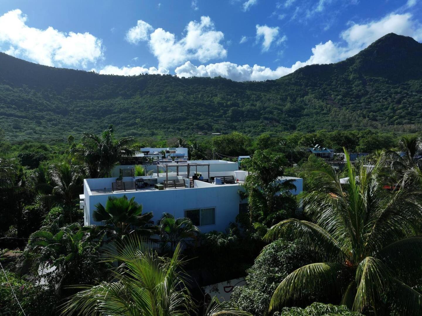 Loukaz -Entire Rental Units W Panoramic Rooftop Coteau Raffin Εξωτερικό φωτογραφία
