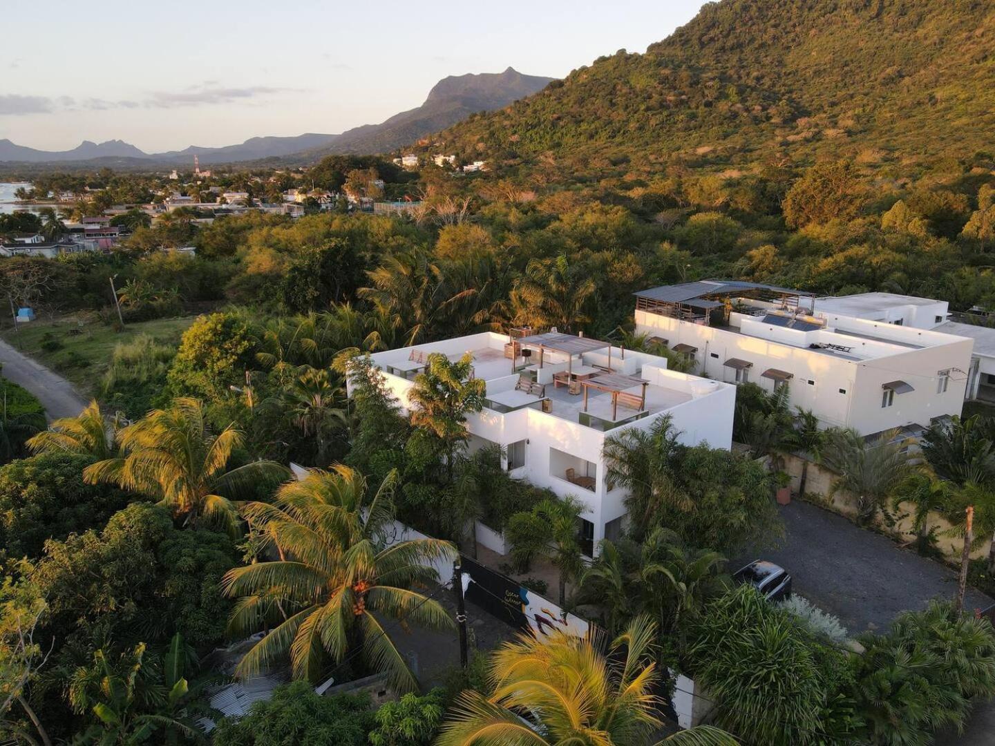 Loukaz -Entire Rental Units W Panoramic Rooftop Coteau Raffin Εξωτερικό φωτογραφία